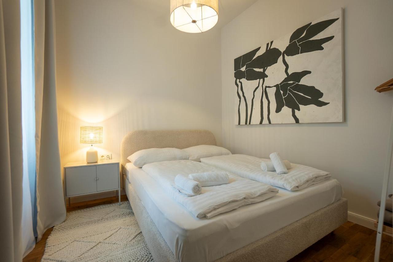 Brand-new 2-room In A Location * Wien